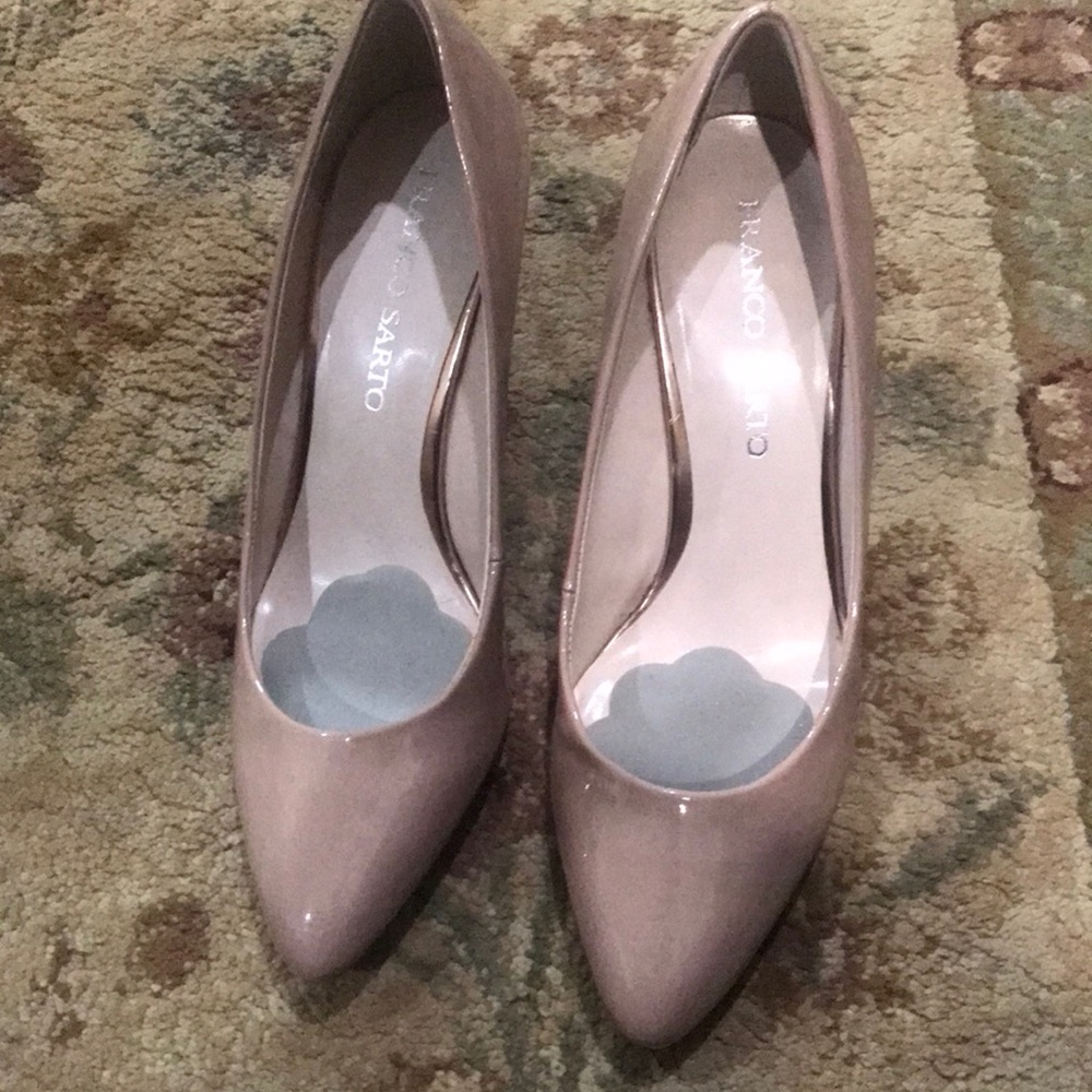 Franco Sarto Howie Pumps